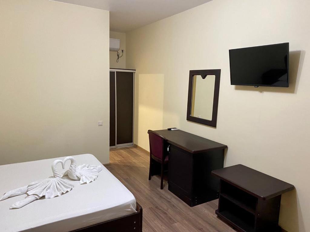 Mini Hotel Diva Alakhadze Екстериор снимка